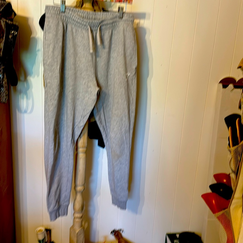Gymshark Men’s Med Sweatpants